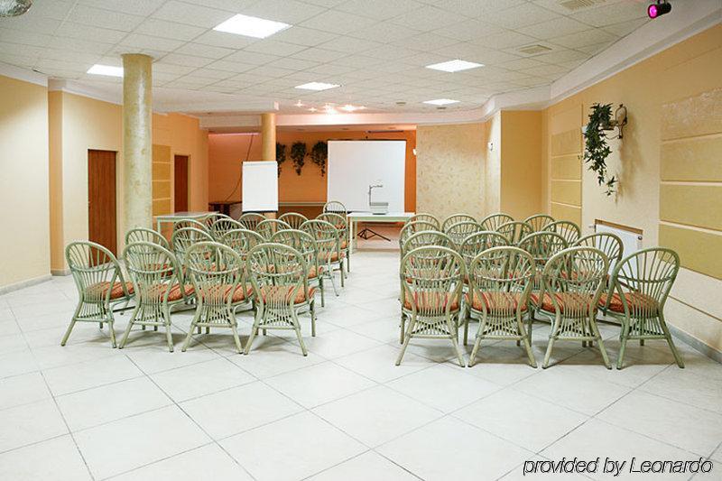 Hotel Calisia Kalisz (Greater Poland) Facilidades foto