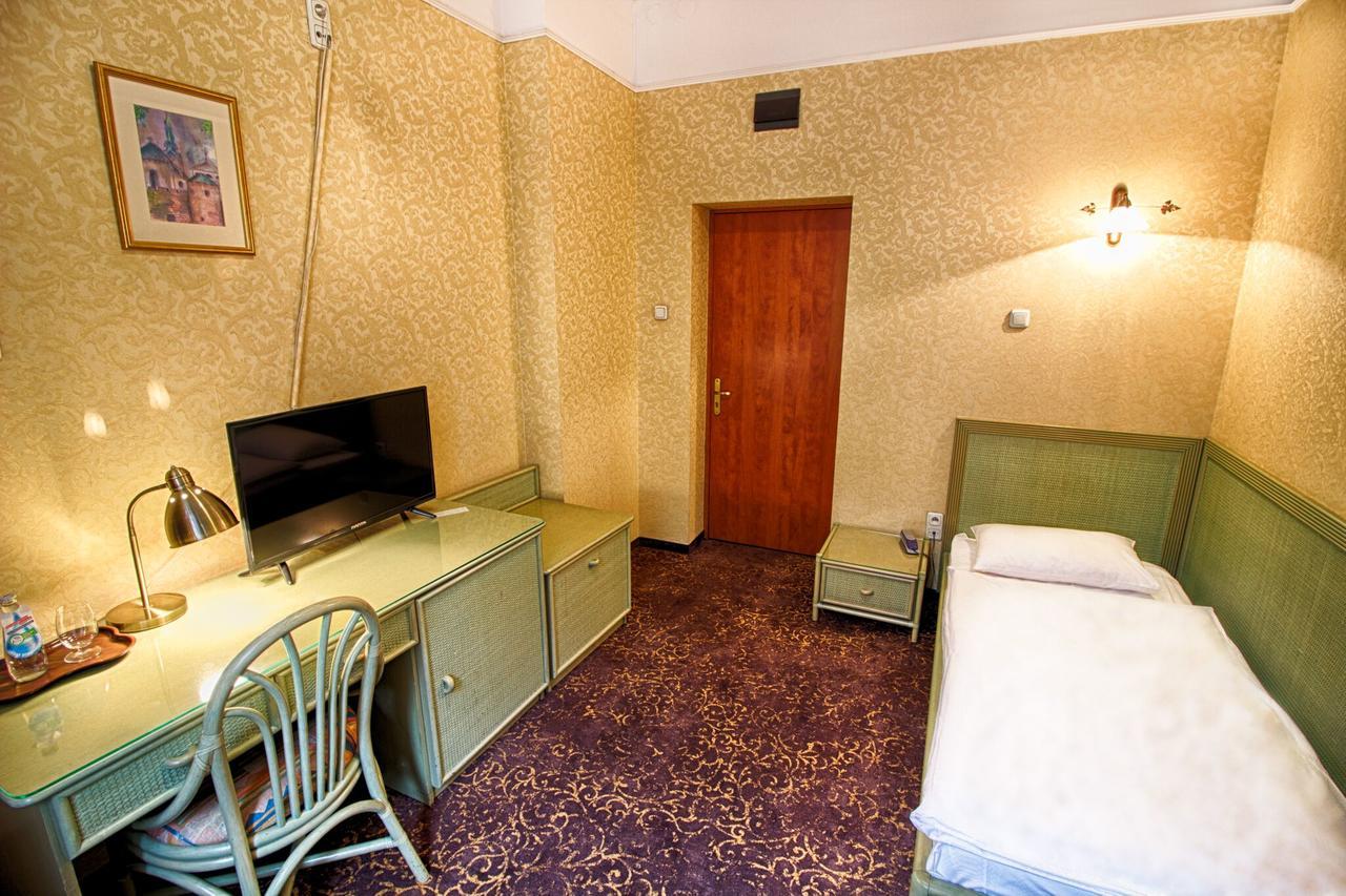 Hotel Calisia Kalisz (Greater Poland) Exterior foto